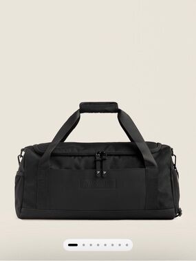 Gymshark Black Duffle bag